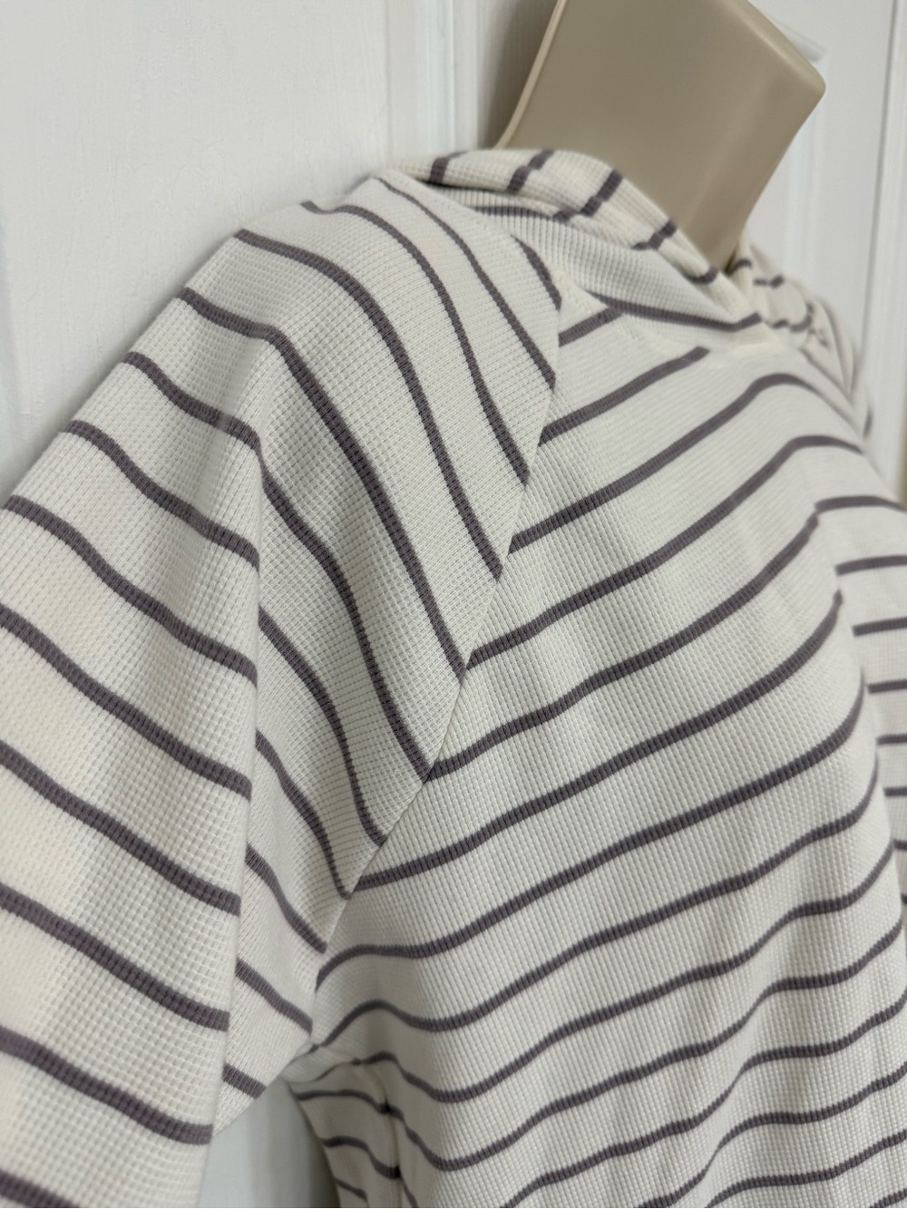 Max & Mia Striped Thermal Lounge Hoodie Pullover Top XL - Picture 6 of 10